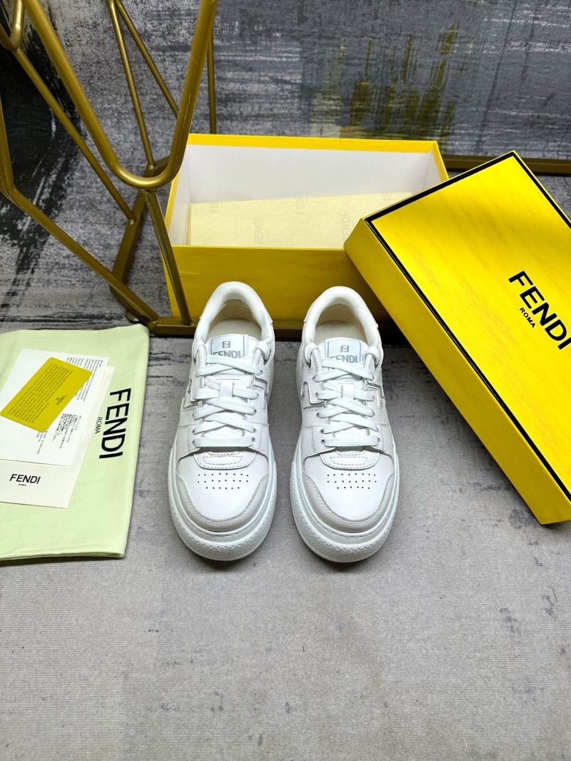 Fendi Low Shoes